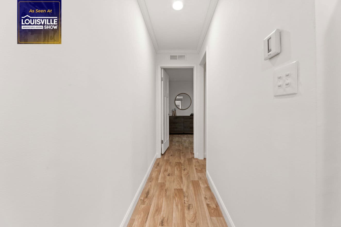 Palm harbor 16763t interior home features