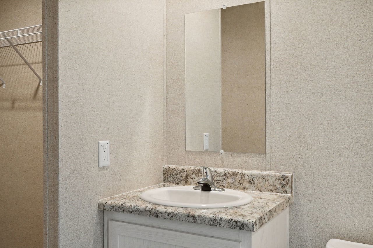 109 timerill dr, morganton nc 28655 bathroom home features