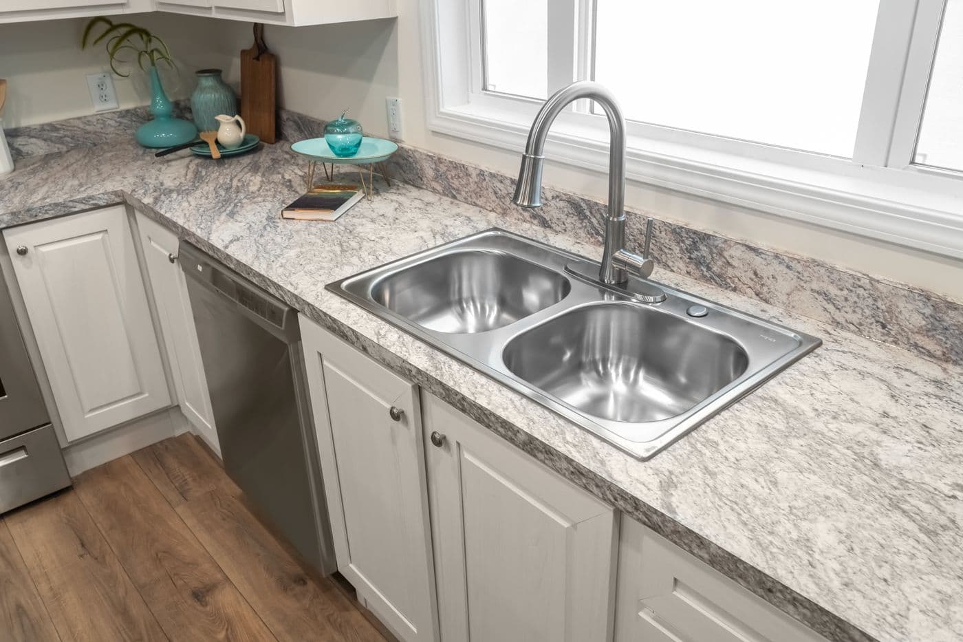 Carolina kitchen home features