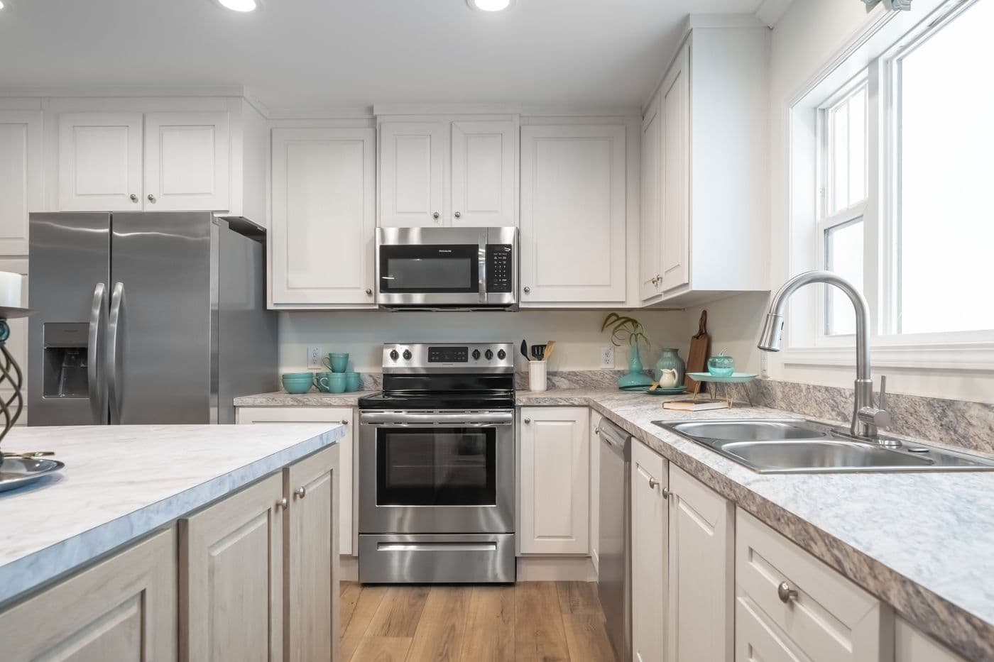 Carolina kitchen home features