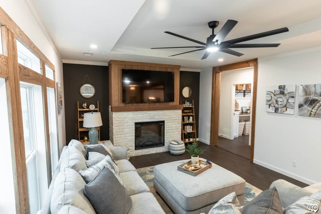 The twin creek interior home features