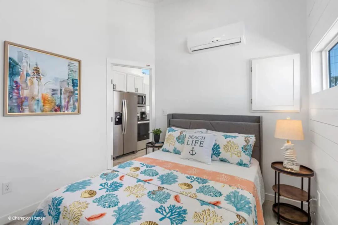 Park model 522 070 bedroom home features