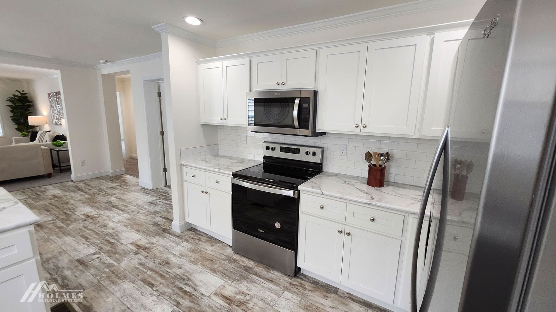 Birch ii kitchen home features