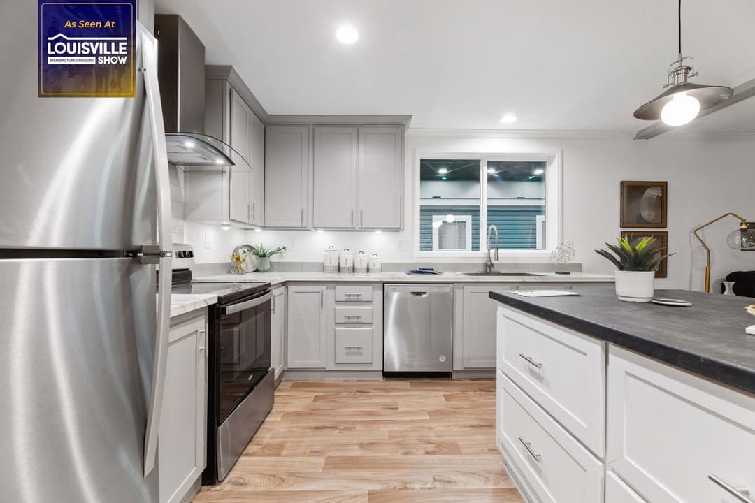 Palm harbor 16763t kitchen home features