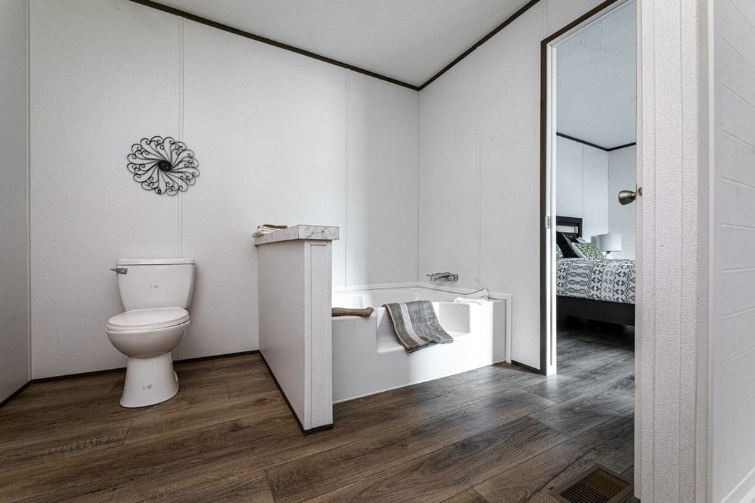 113 top view rd, olin (under construction bathroom home features