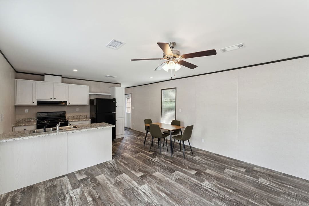 109 timerill dr, morganton nc 28655 kitchen home features