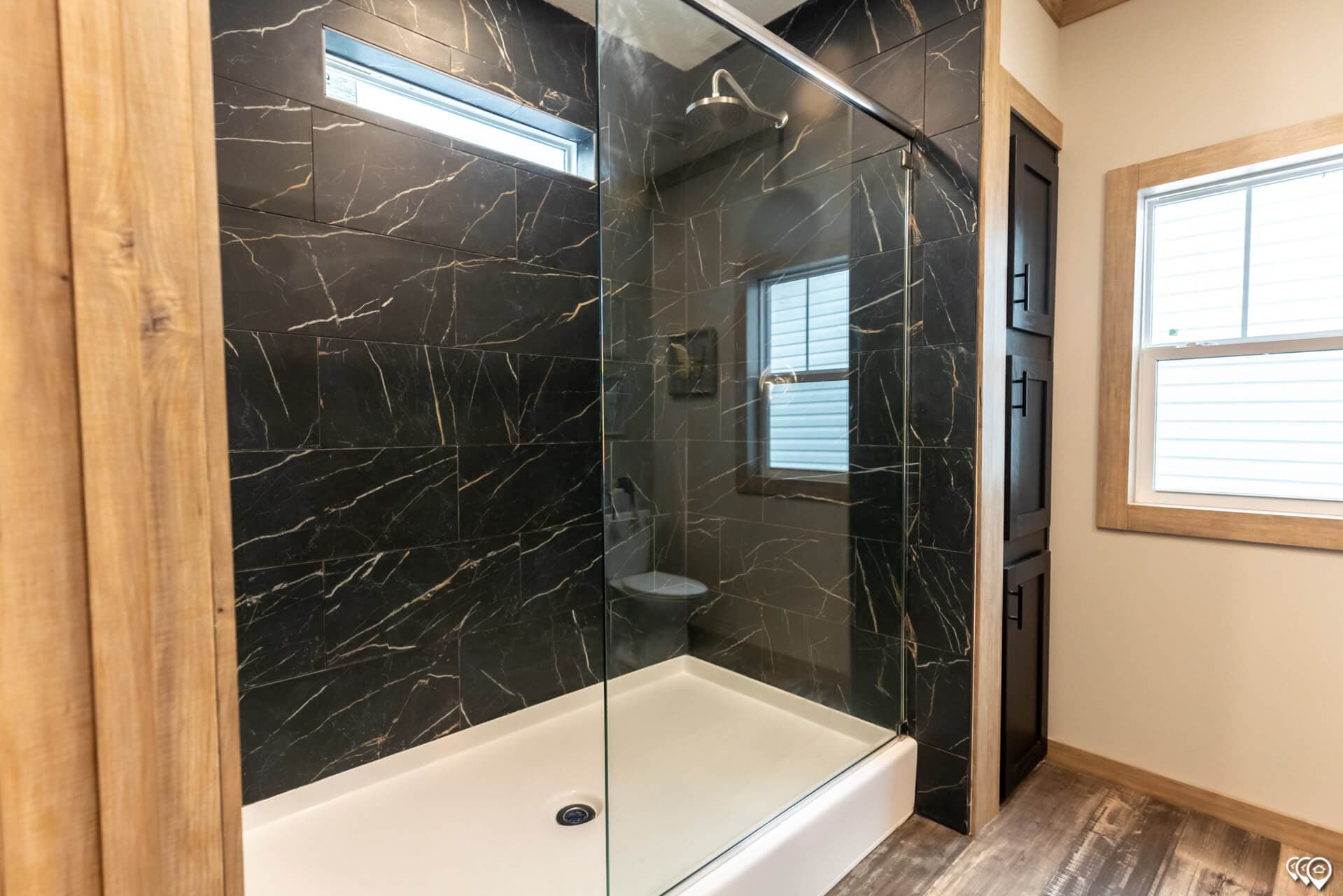 The canyon creek bathroom home features