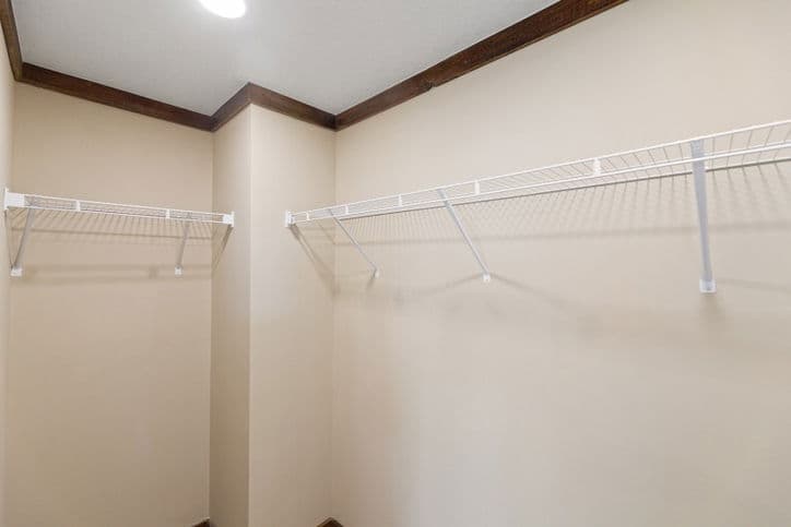 Goose 28643a interior home features