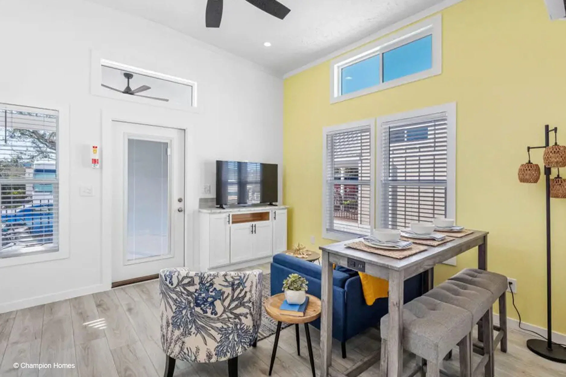 Park model 522 070 interior home features