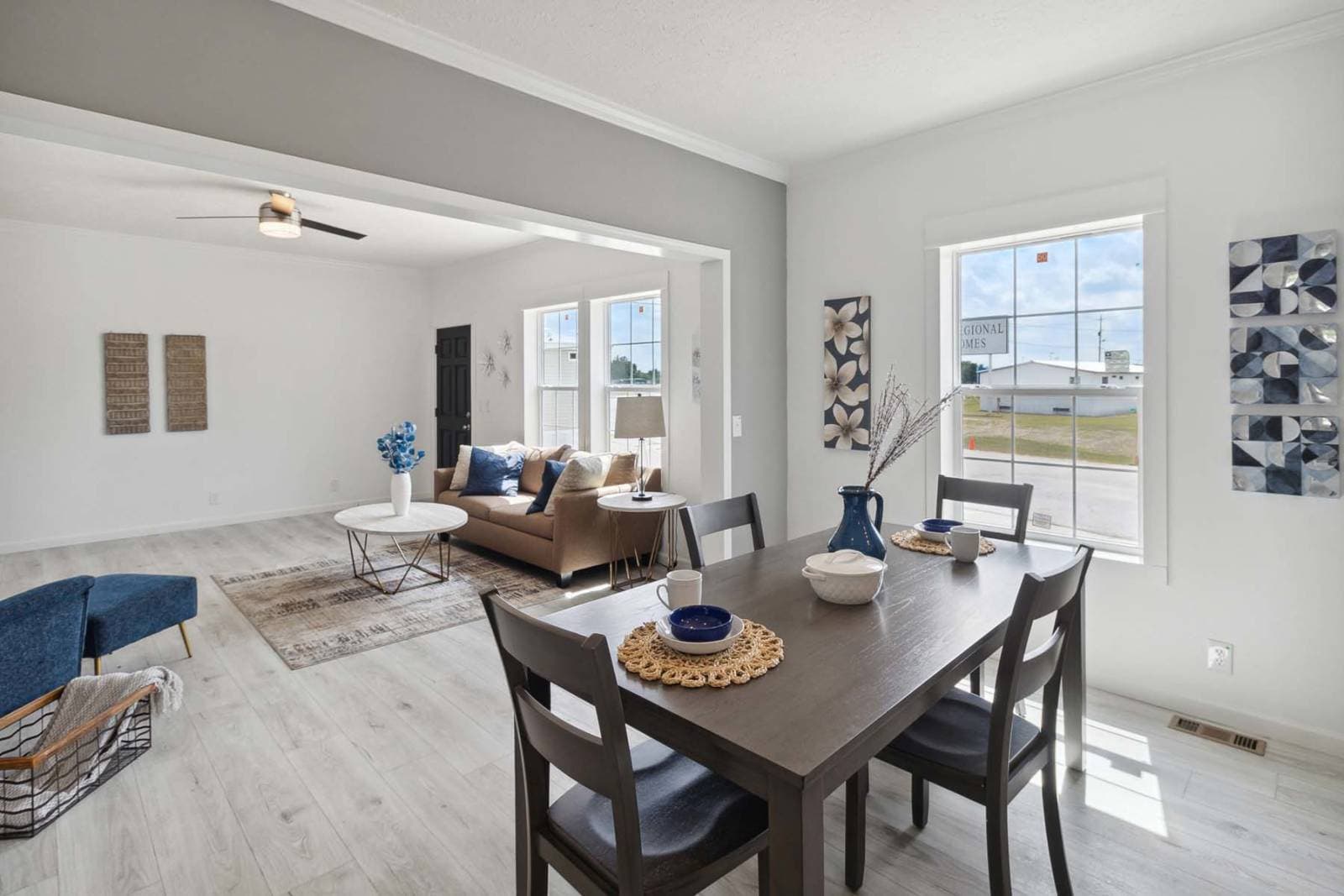 Ironclad 3276-21 interior home features