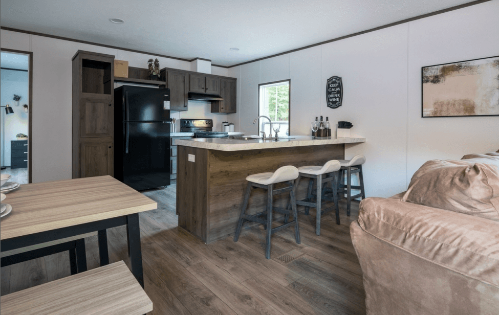 1428 harrow ln, lenoir nc 28645 kitchen home features