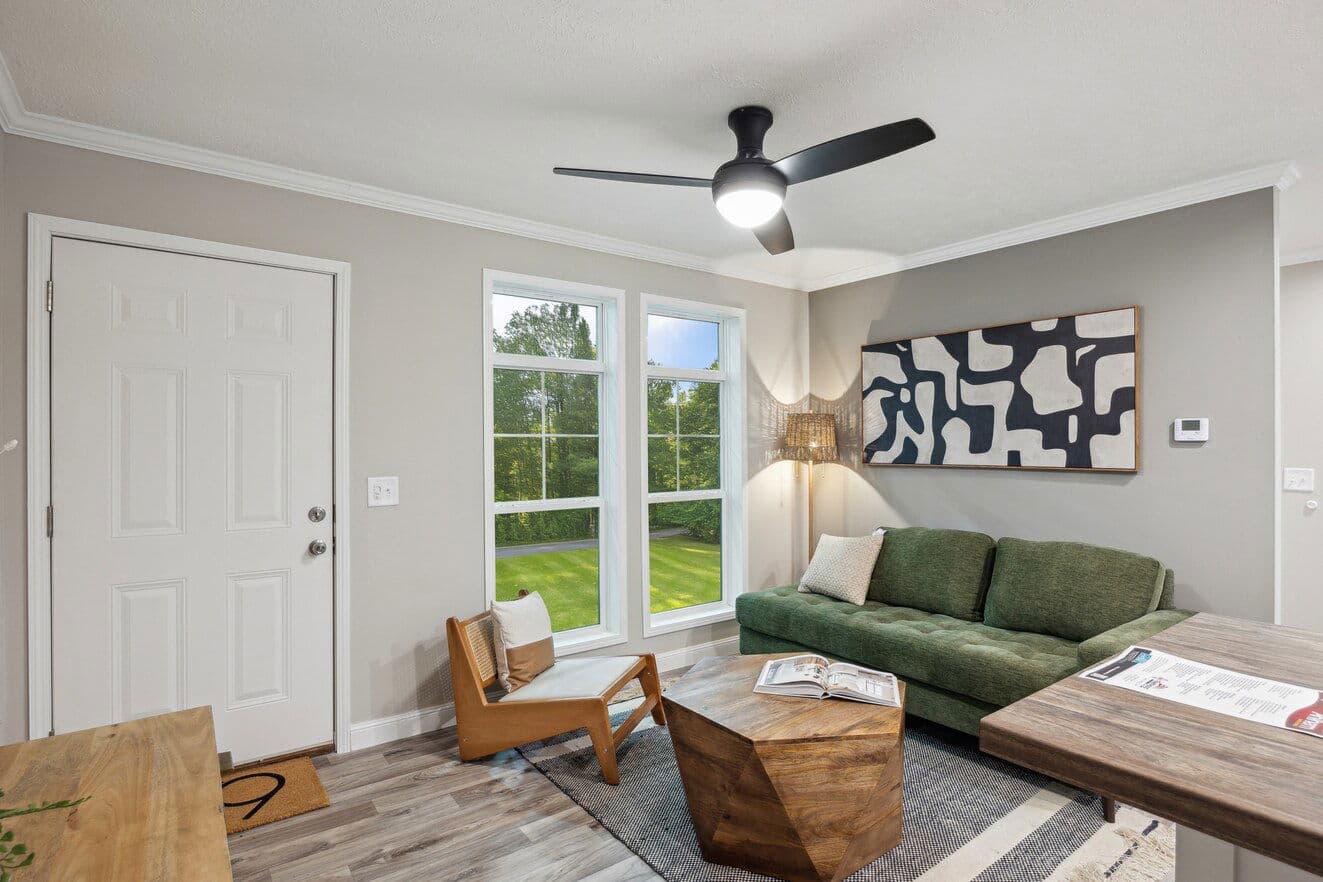 Blue ridge duplex interior home features