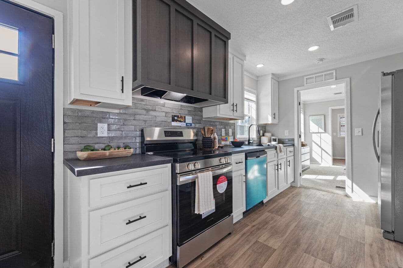 Helix 16763n kitchen home features