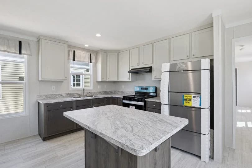 4465 johnson bridge rd, lot #19 hickory, nc 28602  home features