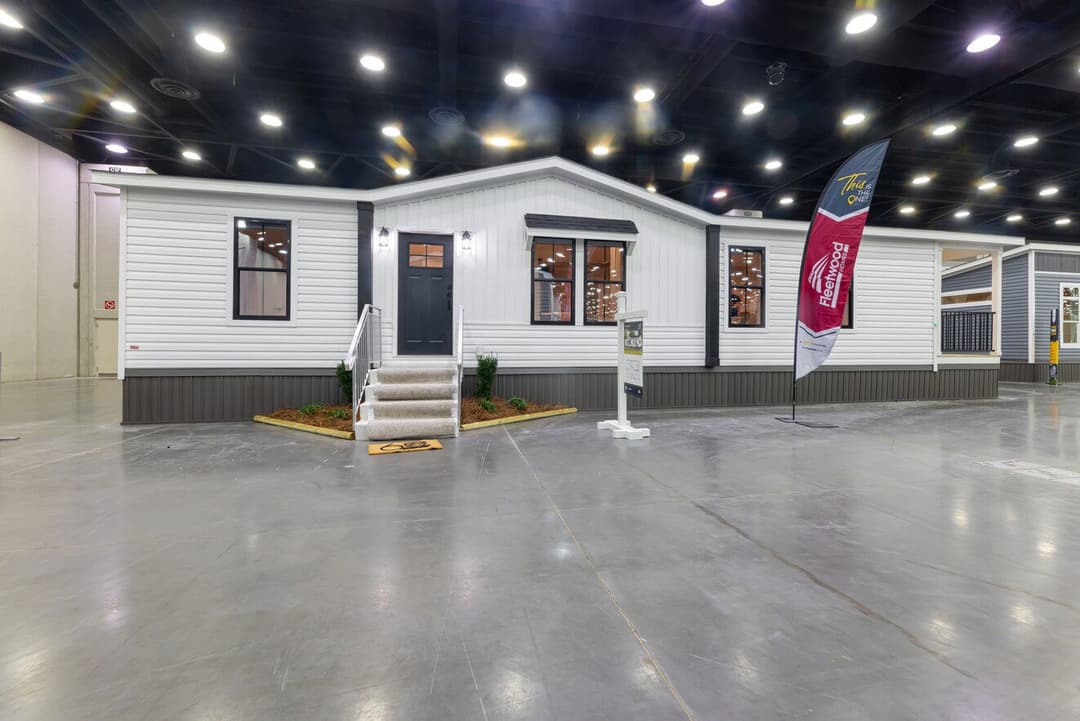 Pegasus 28483h elevation and exterior home features