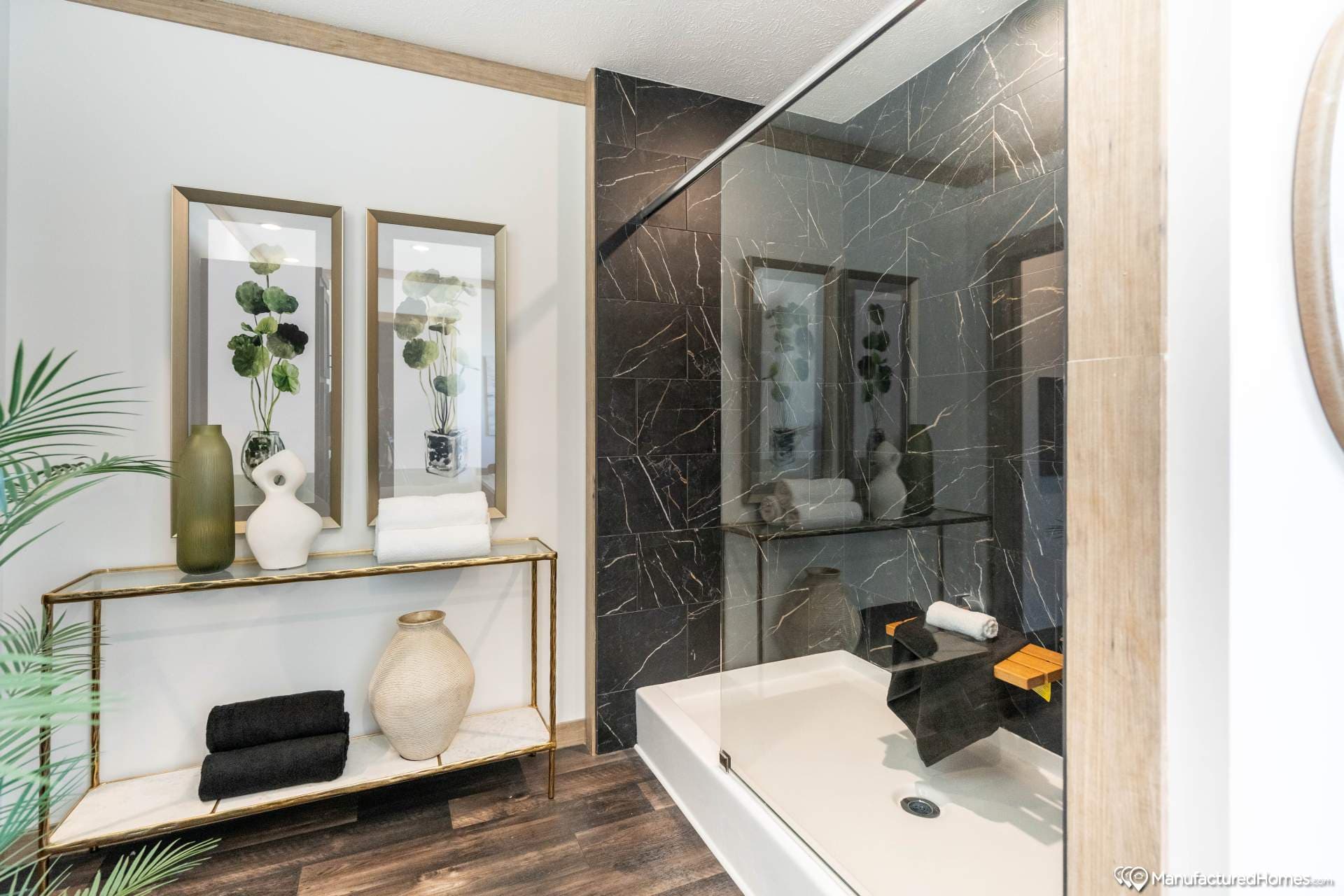 The delilah bathroom home features