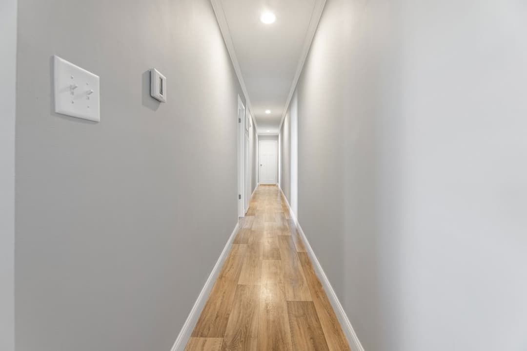 Cumberland duplex interior home features