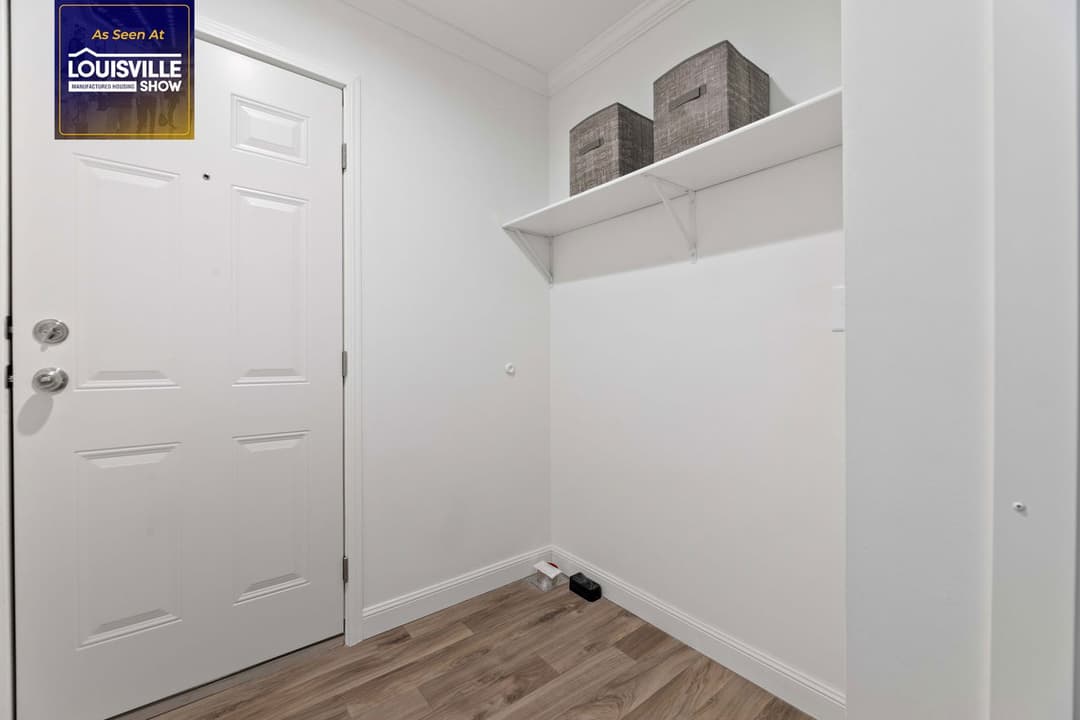 Palm harbor 16763t interior home features