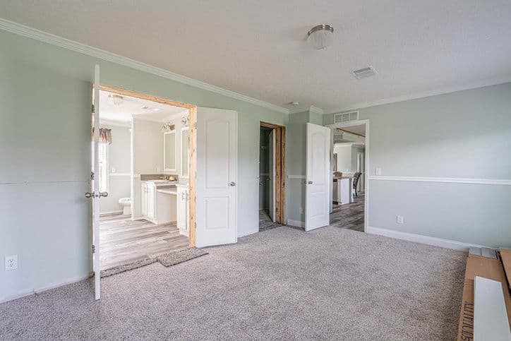 Camron 28563f bedroom home features