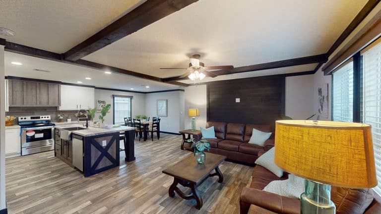 Maverick 28563a interior home features