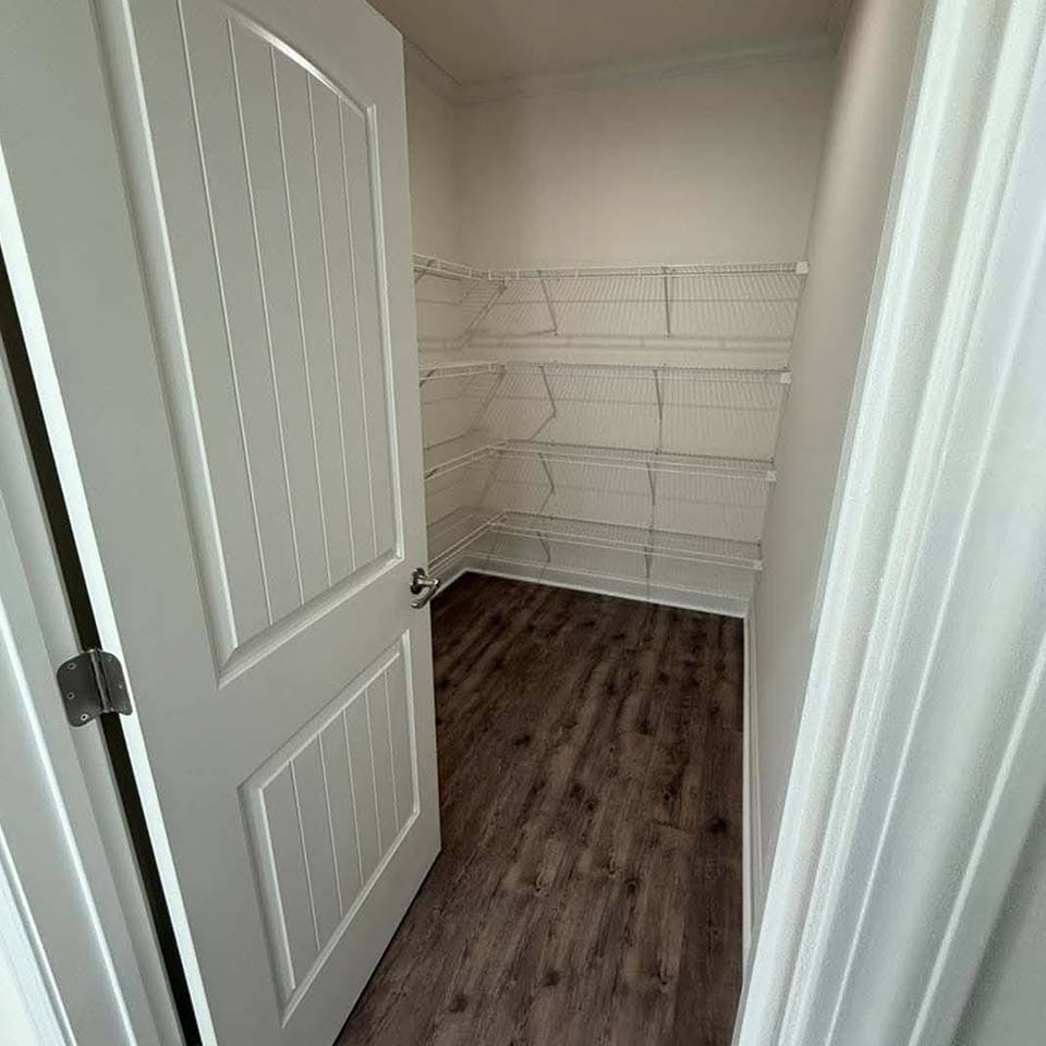Sycamore interior home features
