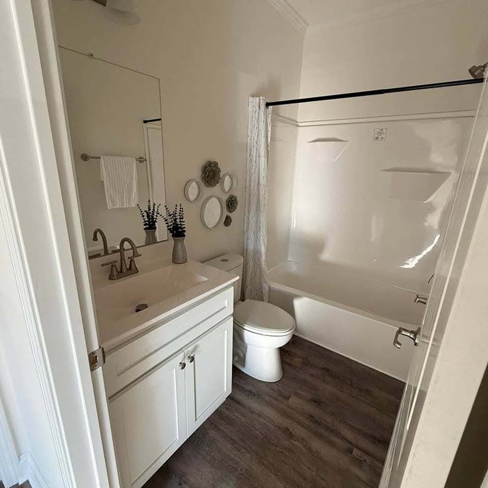 Sycamore bathroom home features