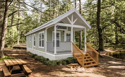  park model 528 hero, elevation, and exterior home features