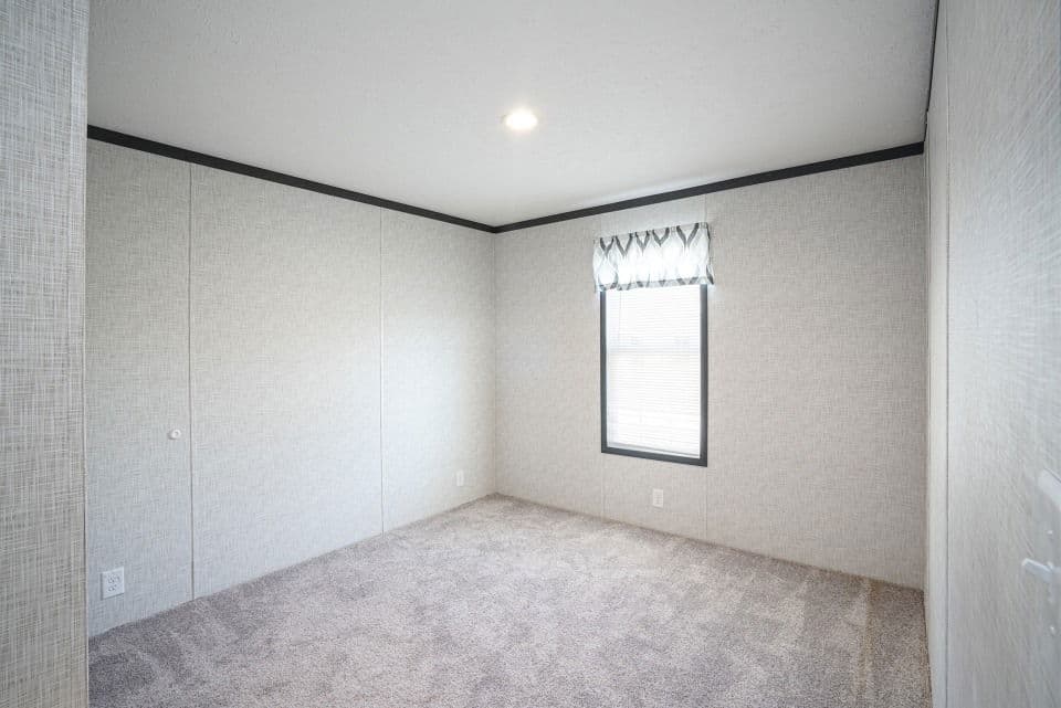 Pegasus 28483s bedroom home features