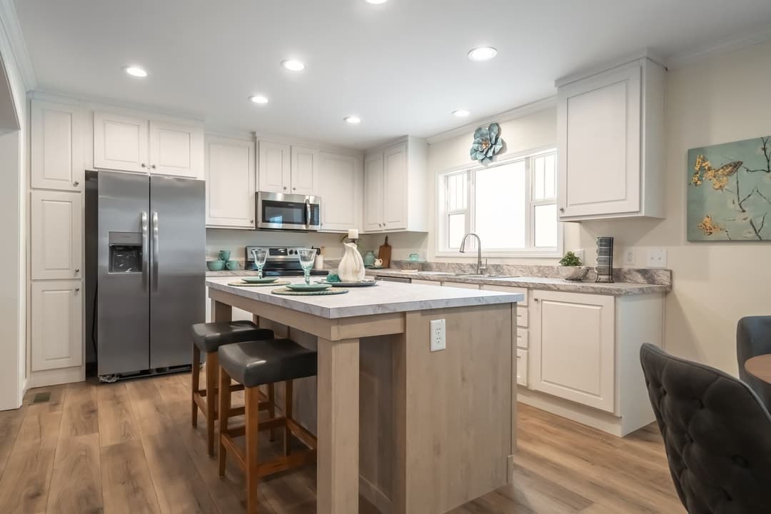 Carolina kitchen home features