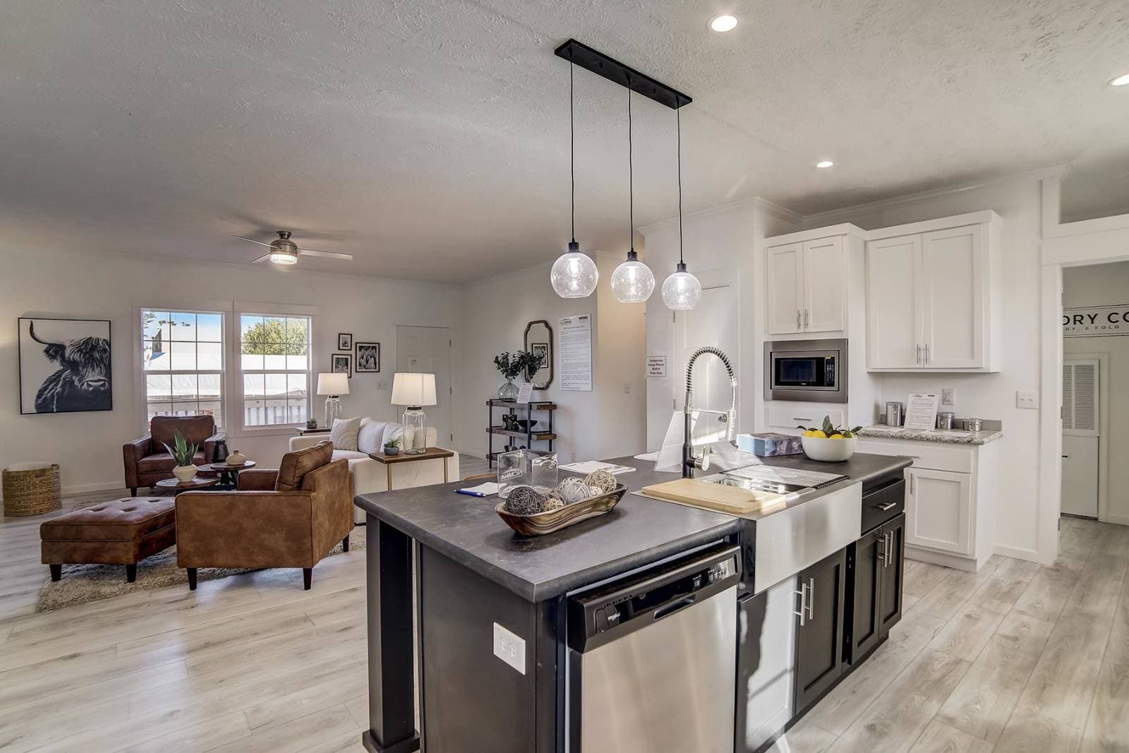 Ironclad 3260-05 kitchen home features