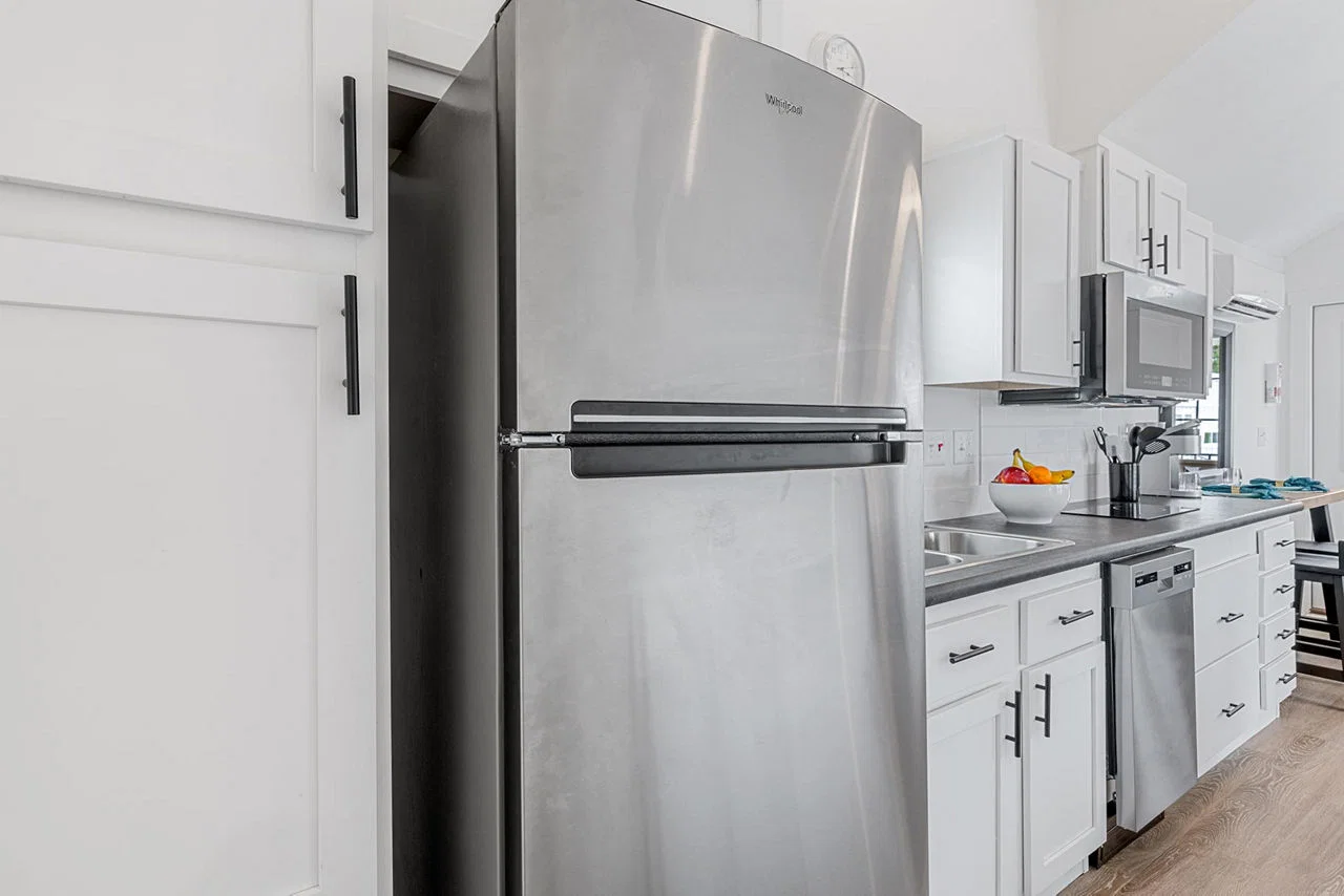 Park model 4110l kitchen home features