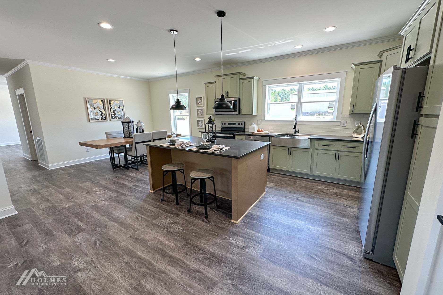 Caroline ii kitchen home features